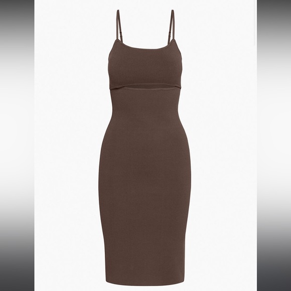 Aritzia Sculpt Dress - Picture 3 of 3